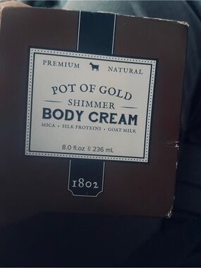 Beekman 1802 Pot of Gold Shimmer Body Cream - Brown and Cream